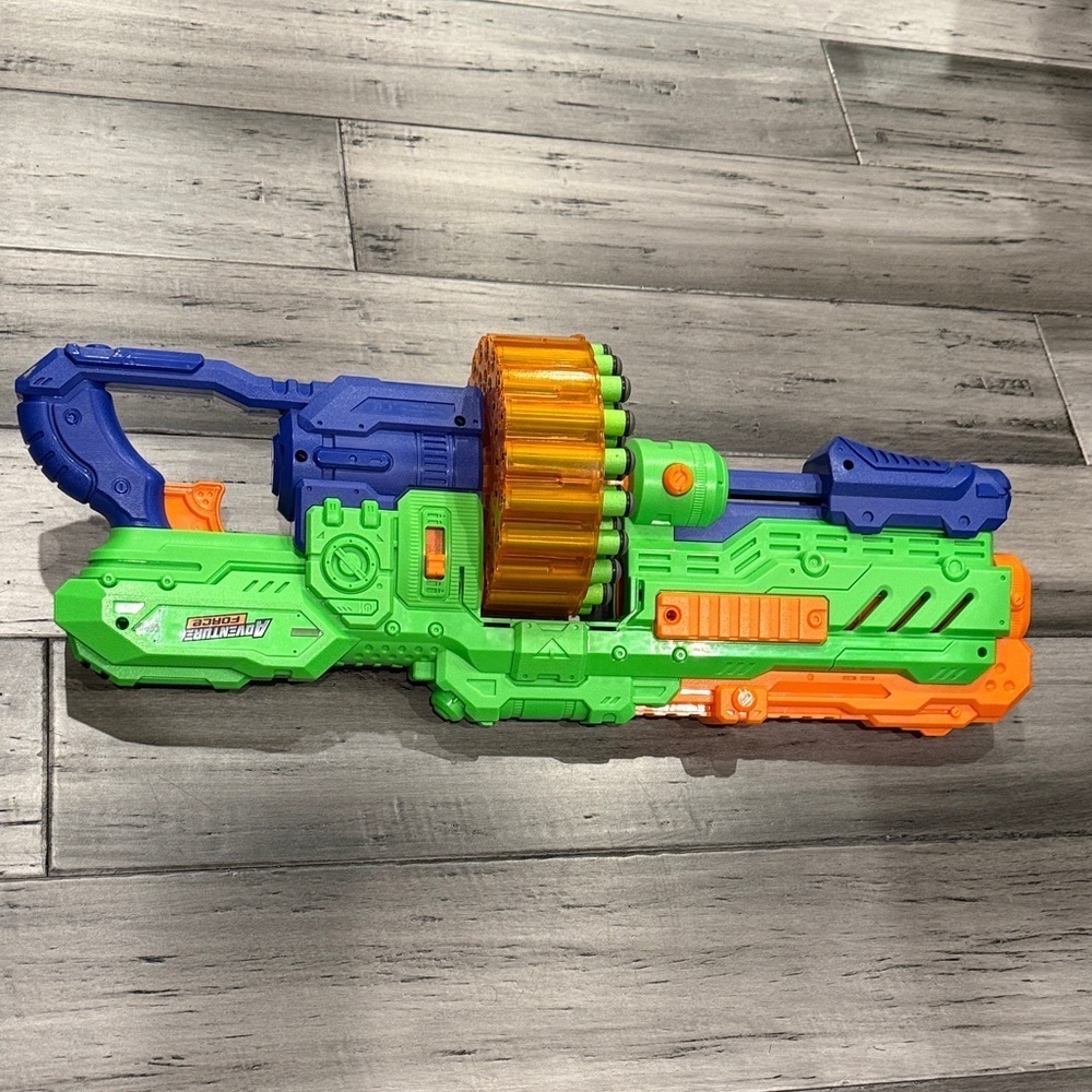 Vibrant Multi-Color Toy Blaster - Picture 2 of 5